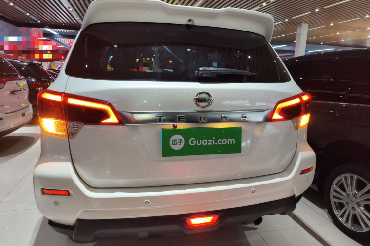 日产 途达 2020款 2.5L XL Upper 自动两驱豪华版车身外观6