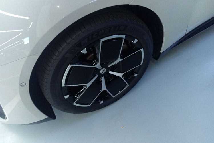 小米汽车 小米SU7 2024款 后驱长续航智驾版车身外观6007