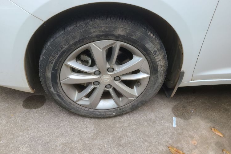 吉利汽车 帝豪GL 2021款 UP 1.4T CVT领尚型车身外观35