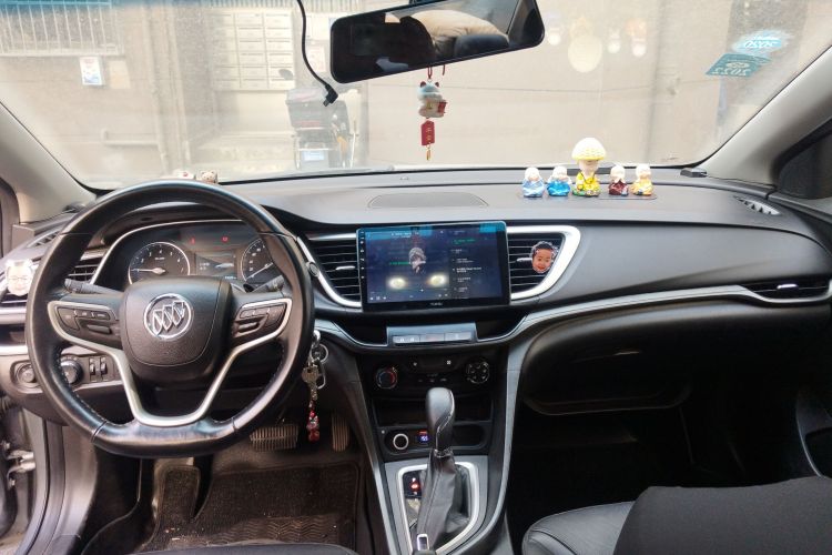 别克 英朗 2018款 18T 自动精英型中控内饰12