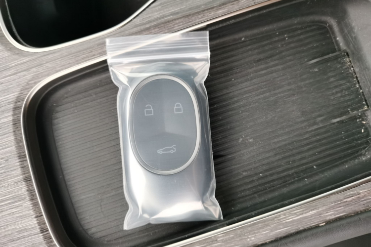 蔚来ES7 2022款 75kWh中控内饰11