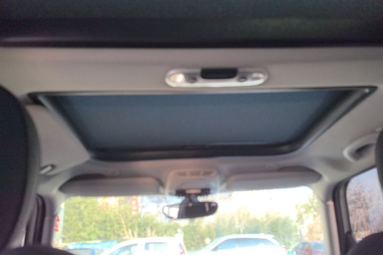 MINI 2015款 1.5T COOPER Fun 五门版中控内饰22