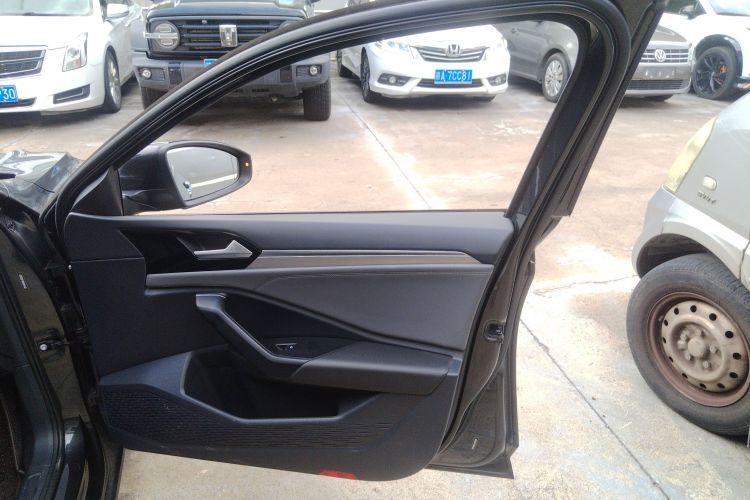 大众 速腾 2020款 200TSI DSG舒适型 国VI中控内饰42