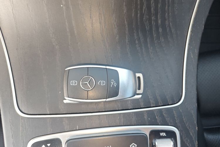 奔驰C级 2021款 C 260 L 运动星耀臻藏版中控内饰7001