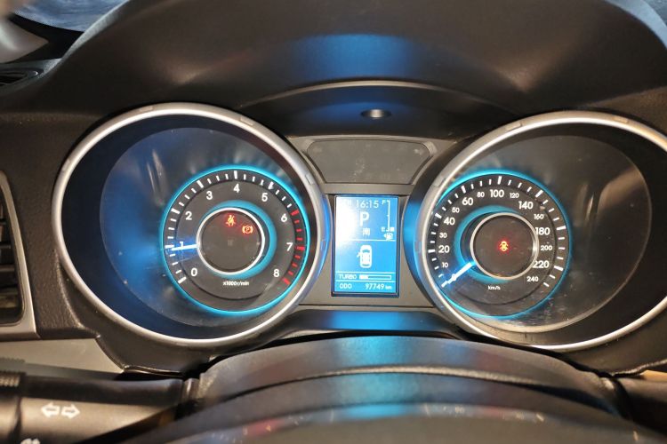 北京汽车 绅宝X65 2015款 2.0T 自动精英型中控内饰14