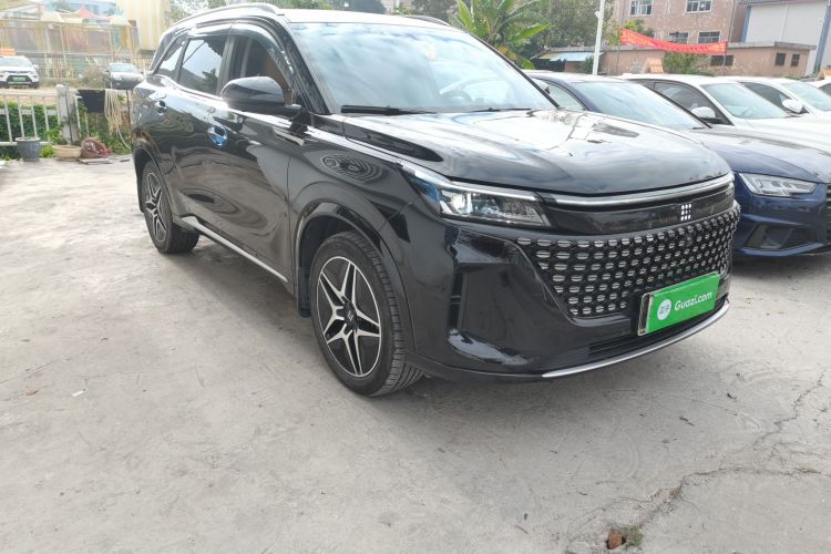 蓝电E5 2023款 1.5L DE-i 100KM臻享型 7座车身外观6002