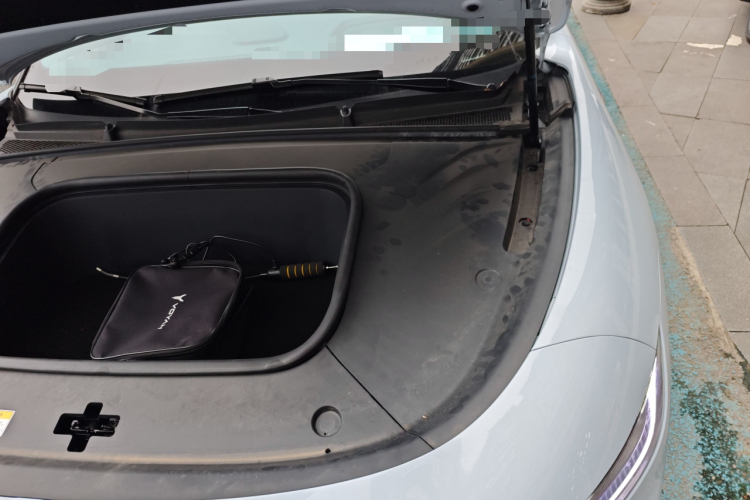 岚图汽车 岚图追光 2023款 四驱标准版局部细节9007