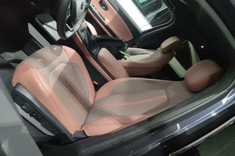 蔚来EC6 2020款 615KM 性能版局部细节19