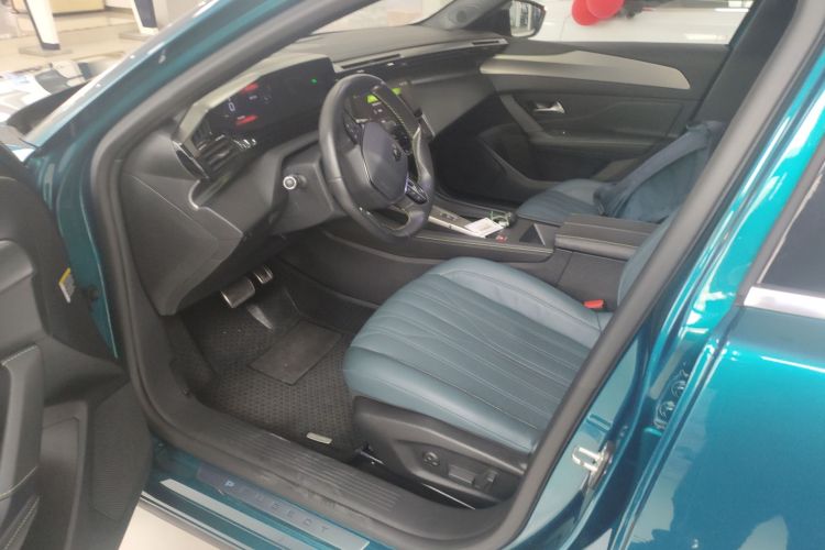 标致408X 2023款 无界版中控内饰19