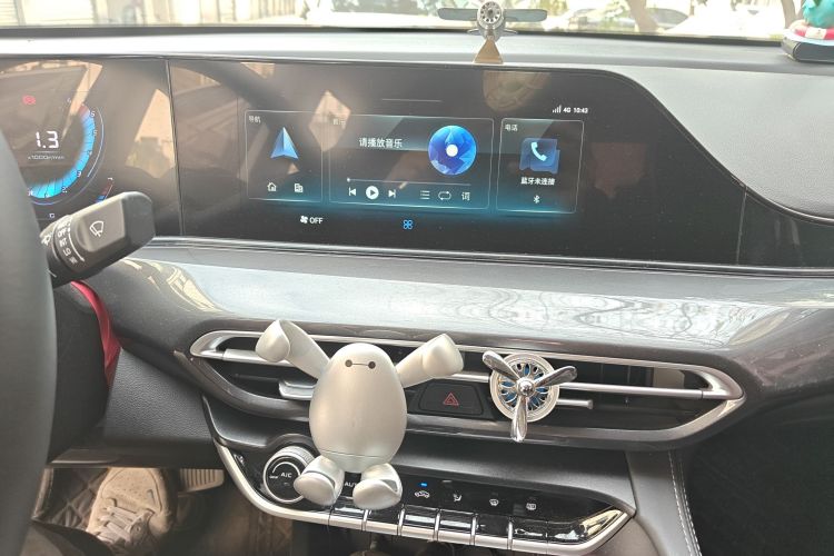 长安 逸动 2020款 PLUS 蓝鲸NE 1.4T GDI DCT尊贵型中控内饰16