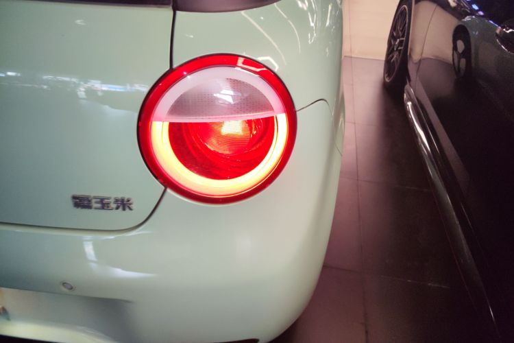 长安启源 长安Lumin 2022款 210km 香甜款车身外观9