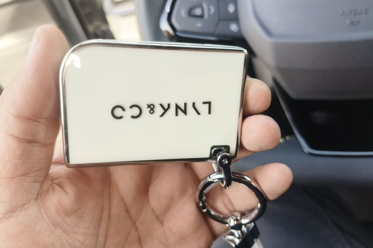 领克06 2023款 Remix 1.5T 劲Halo中控内饰11