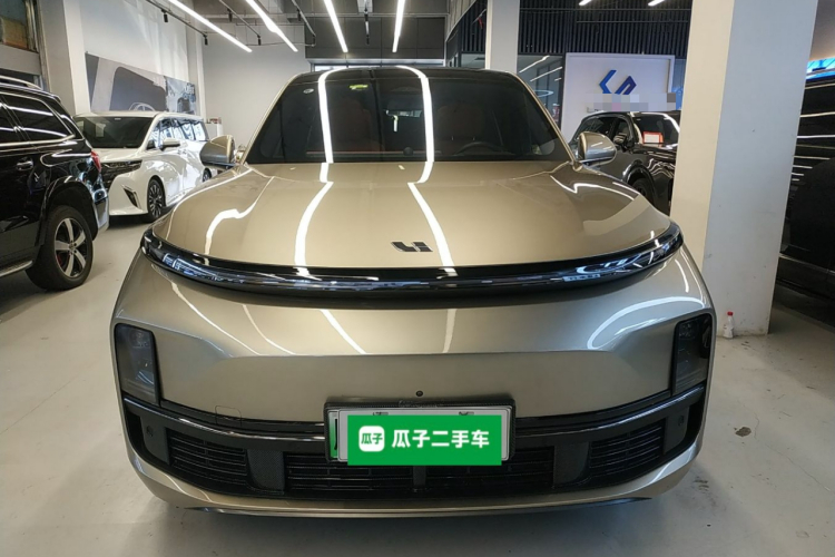 理想汽车 理想L9 2023款 Pro车身外观2