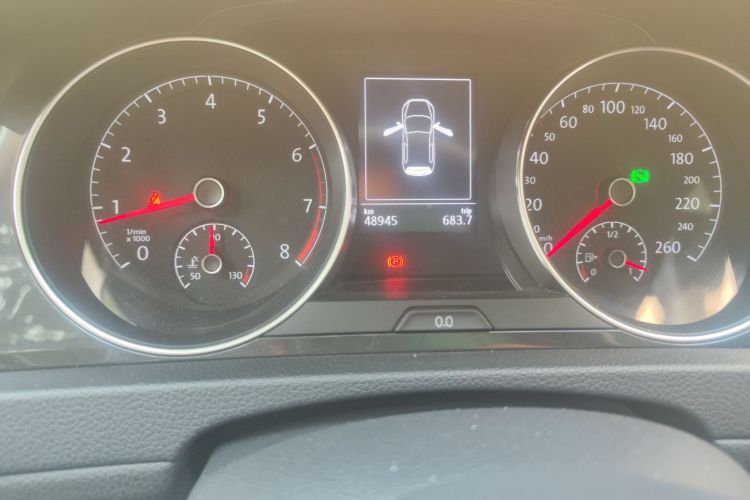 大众 高尔夫 2019款 1.6L 自动舒适型 国V中控内饰15