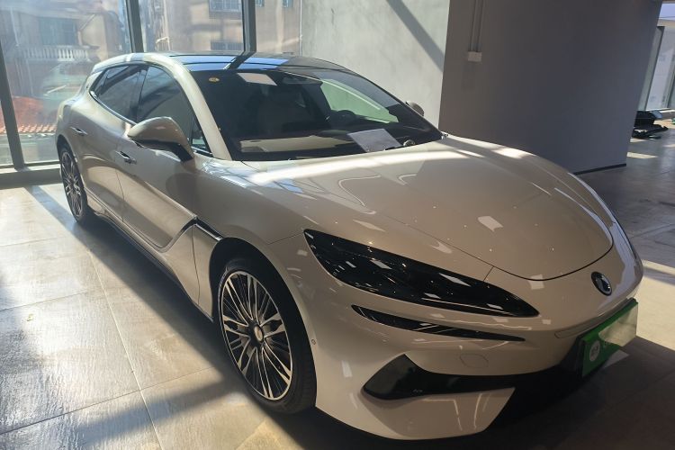 腾势Z9GT 2024款 1100四驱Ultra版车身外观6002