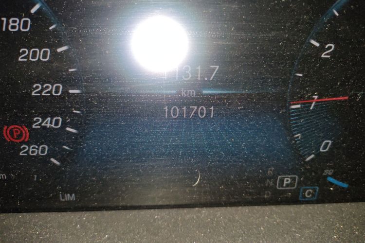 奔驰C级 2020款 改款 C 200 L 时尚型运动版中控内饰15