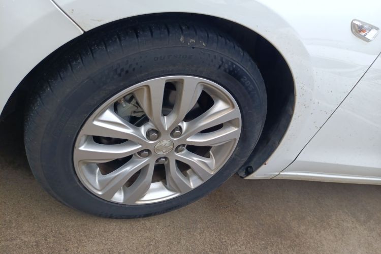 别克 英朗 2021款 典范 1.5L 自动精英型车身外观6007