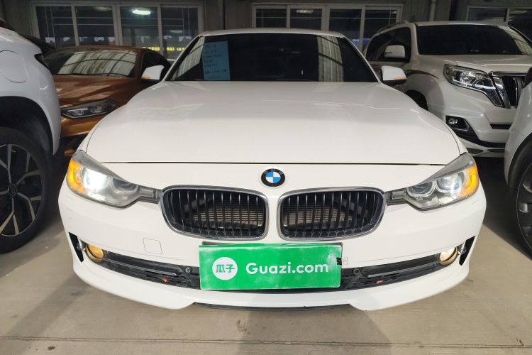 宝马3系 2015款 316i 进取型车身外观6001