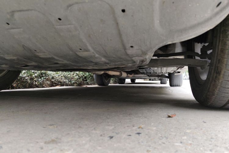 北京现代ix35 2012款 2.0L 自动两驱精英版GLS局部细节9004