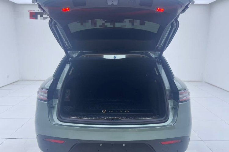 鸿蒙智行 问界M5 2022款 增程后驱标准版局部细节23