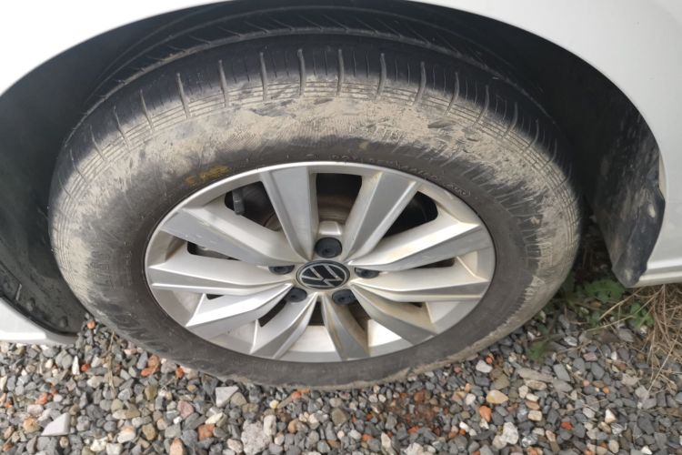 大众 朗逸 2023款 1.5L 自动得逸版车身外观6007