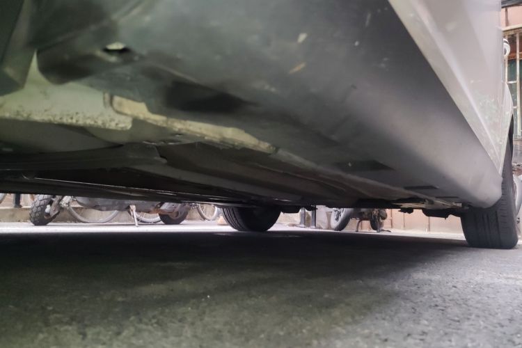 福特 福克斯 2015款 三厢 EcoBoost 180 自动旗舰型局部细节9004