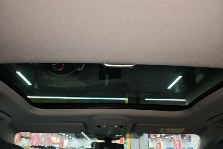 奥迪Q2L 2024款 35TFSI 时尚致雅型中控内饰22