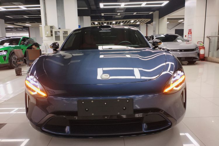 小米汽车 小米SU7 2024款 四驱Max创始版车身外观2