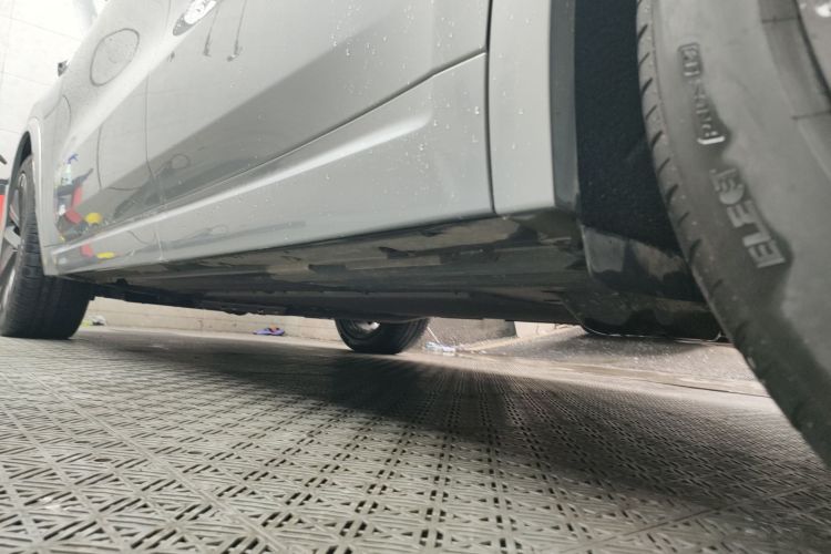 理想汽车 理想L9 2022款 Max局部细节9002