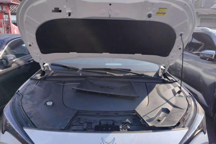 ARCFOX极狐 极狐 阿尔法T5(ARCFOX αT5) 2025款 520 MAX局部细节24