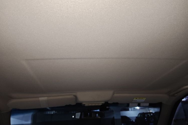 别克GL8 2014款 2.4L 经典版局部细节22