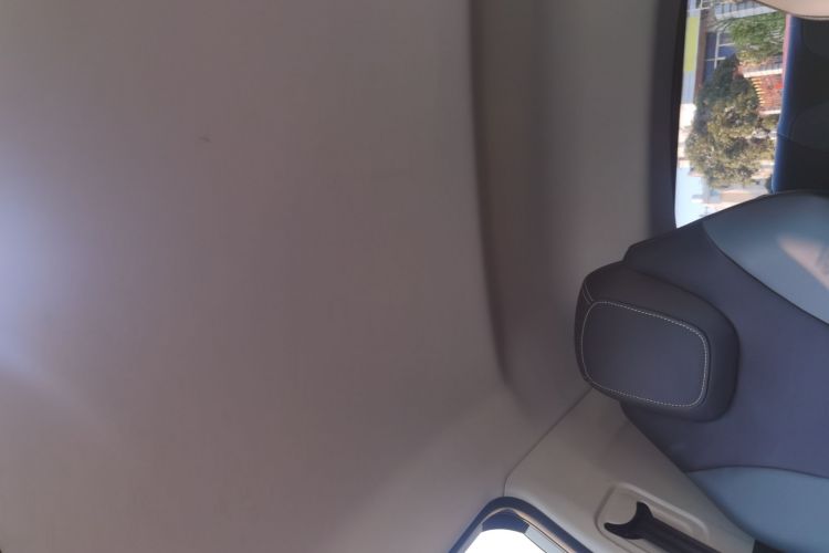 荣威 科莱威CLEVER 2022款 311km元气啵啵版局部细节22