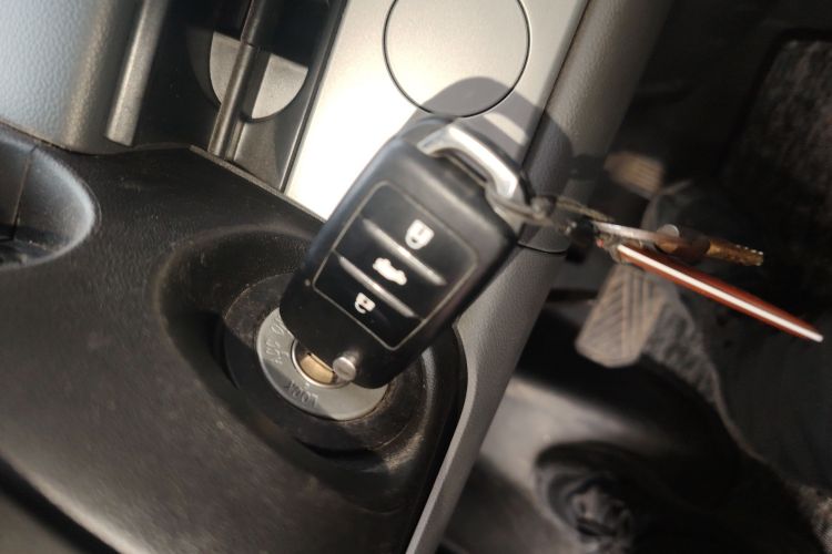 长安启源 长安Lumin 2024款 205km 橙风版中控内饰11