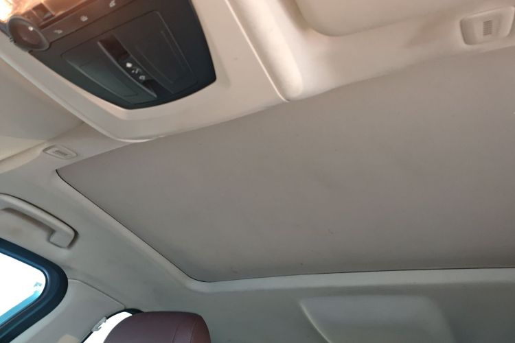 宝马5系 2017款 525Li 领先型中控内饰22