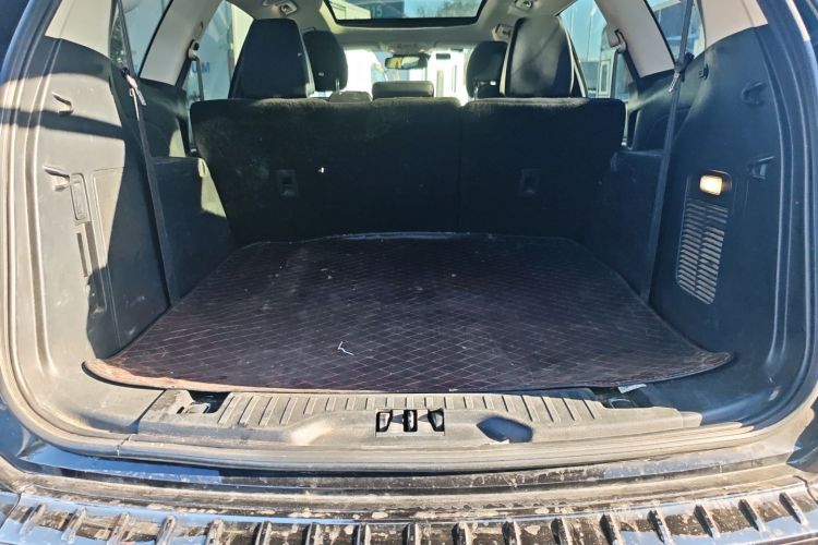 福特 锐界 2021款 PLUS EcoBoost 245 两驱豪锐型 7座局部细节23