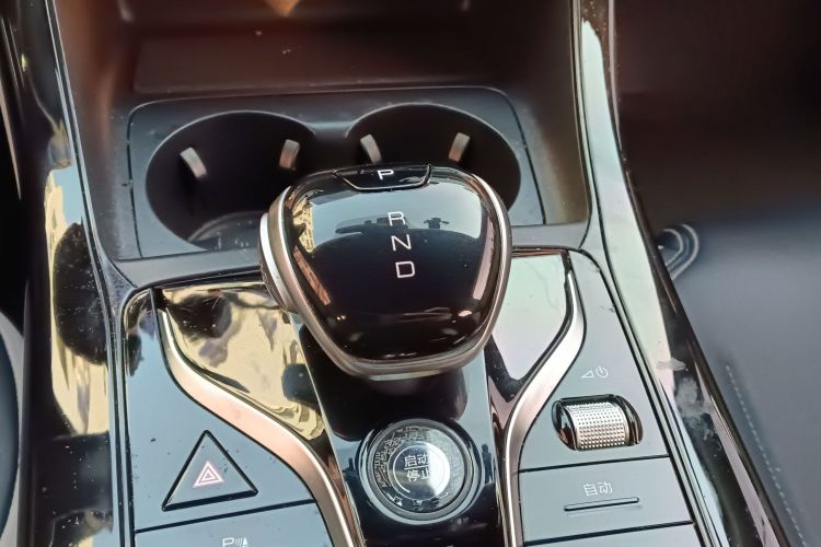 比亚迪 秦PLUS 2021款 DM-i 55KM 尊贵型局部细节18