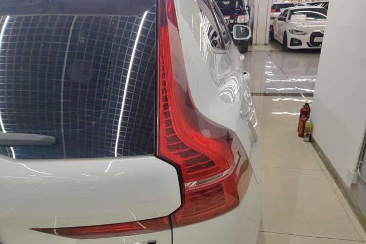 沃尔沃XC60 2021款 T5 四驱智远豪华版车身外观9