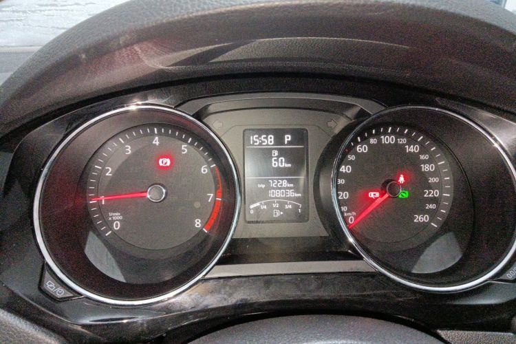 大众 速腾 2017款 1.6L 自动舒适型中控内饰14