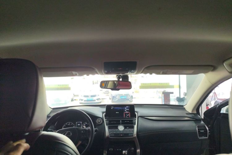 雷克萨斯NX 2020款 200 前驱 锋行版 国VI局部细节22