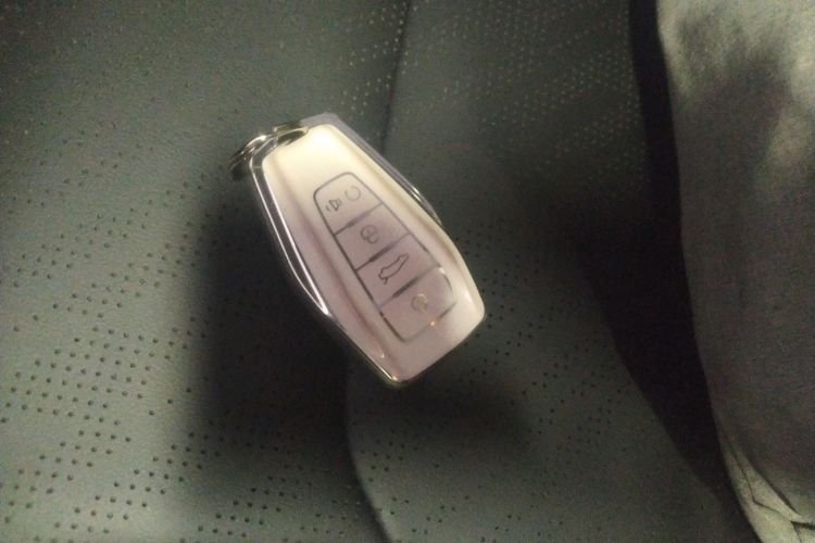 吉利汽车 帝豪 2022款 第4代 1.5L CVT尊贵型中控内饰7001