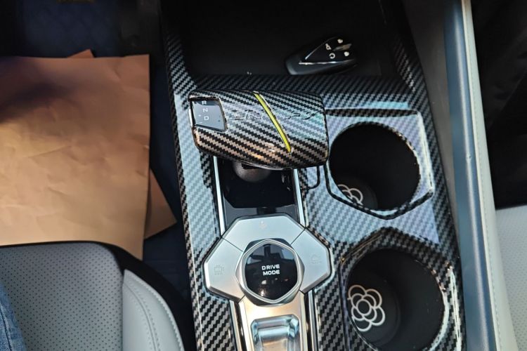 长安UNI-V 智电iDD 2023款  智电iDD 1.5T 113km智趣型（飞快版）中控内饰18