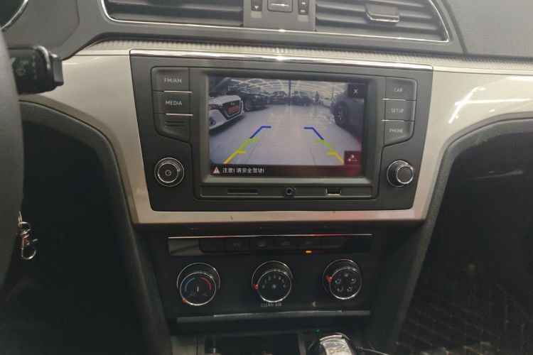 大众 凌渡 2018款 230TSI DSG风尚版中控内饰16