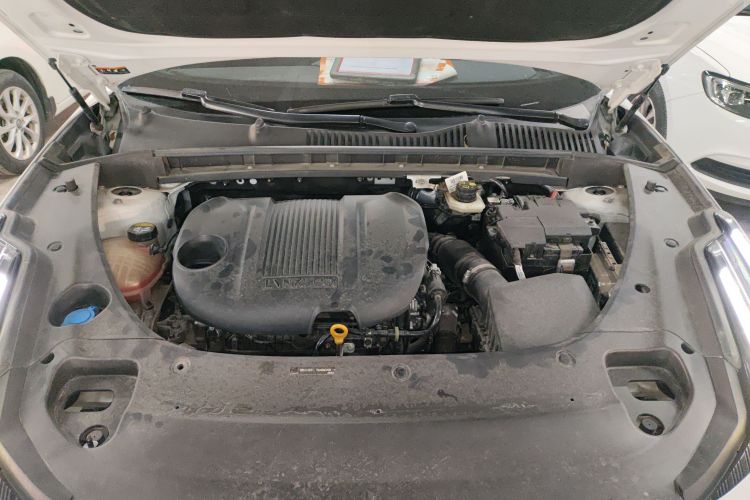 领克03 2023款 1.5TD DCT劲Pro机舱底盘24