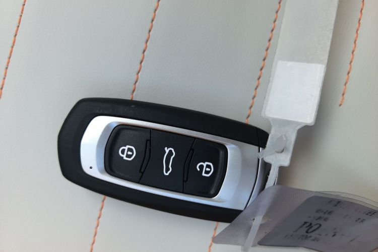 吉利银河 2024款 熊猫mini 200km 耐力熊中控内饰11