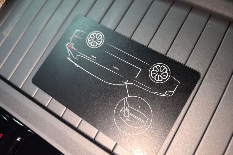 领克09 EM-P 2021款 2.0T PHEV Halo 六座中控内饰11