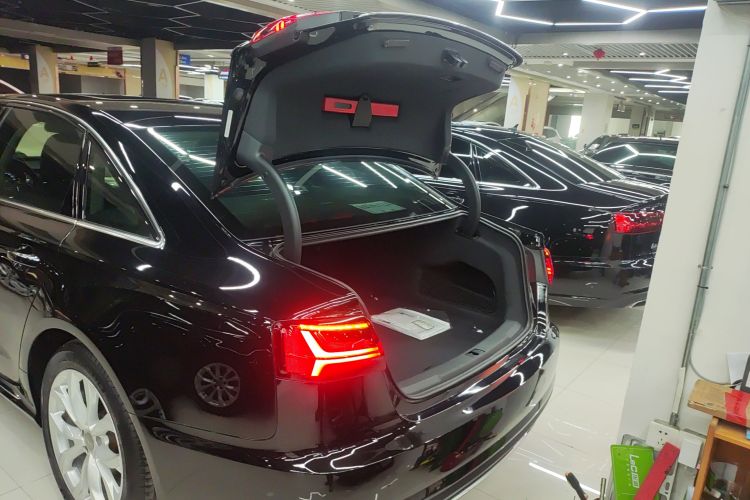 奥迪A6L 2017款 45 TFSI quattro 运动型机舱底盘23