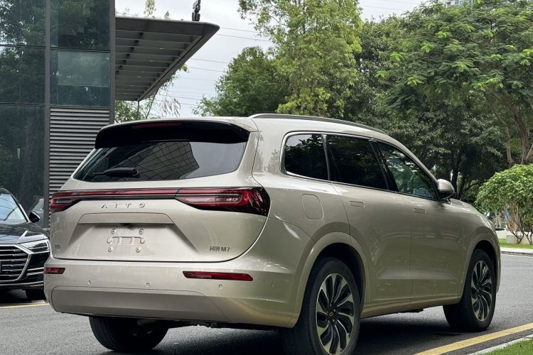 鸿蒙智行 问界M7 2022款 1.5T 后驱舒适版车身外观6005