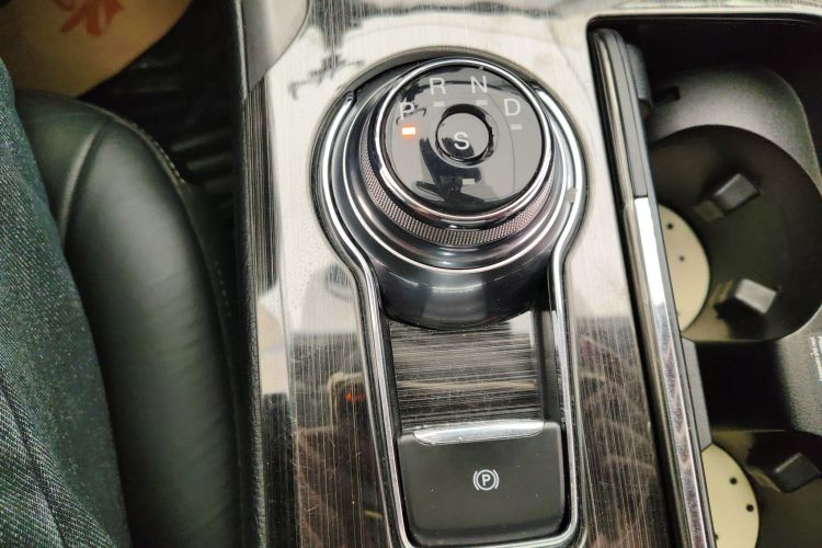 福特 蒙迪欧 2017款 EcoBoost 180 时尚型中控内饰18