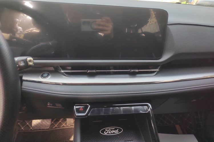 福特 领睿 2023款 EcoBoost 170 畅领型中控内饰16