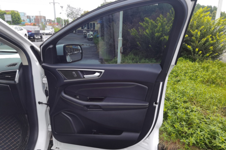 福特 锐界 2018款 EcoBoost 245 两驱豪锐型 7座 国V中控内饰7005